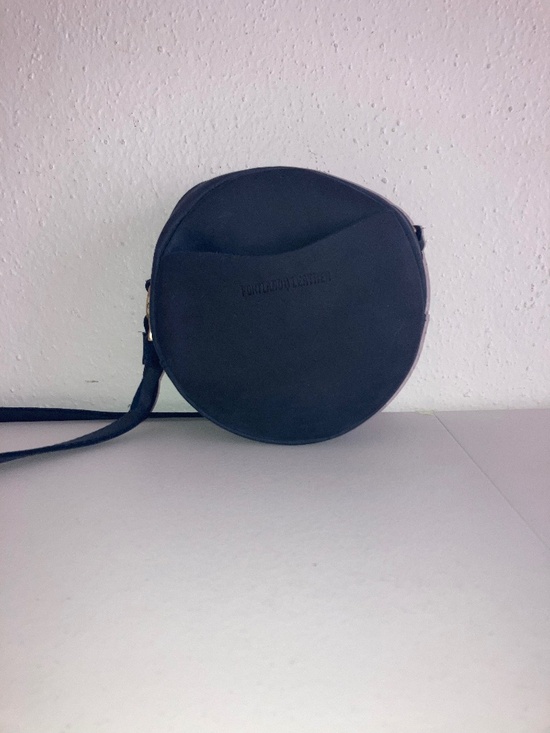 portland leather goods Handbags - Portland Leather Round Crossbody Bag Dark Blue Firm Leather, fair condition